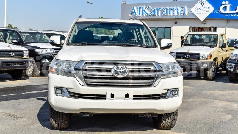 Big with watermark toyota land cruiser diana import dubai 4722