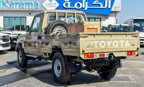 Buy Import Toyota Land Cruiser Beige Car in Import - Dubai in Diana Buy Import Toyota Land Cruiser Beige Car in Import - Dubai in Diana