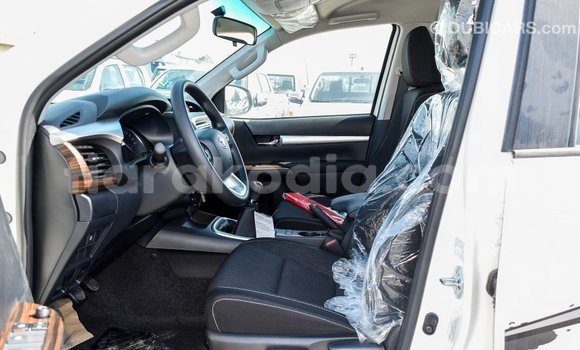 Buy Import Toyota Hilux White Car in Import - Dubai in Diana Buy Import Toyota Hilux White Car in Import - Dubai in Diana