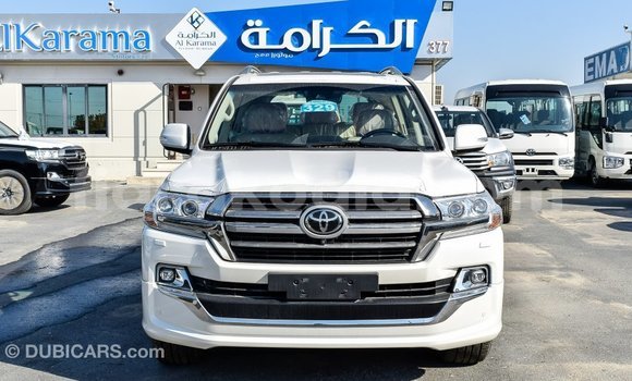 Buy Import Toyota Land Cruiser White Car in Import - Dubai in Diana Buy Import Toyota Land Cruiser White Car in Import - Dubai in Diana