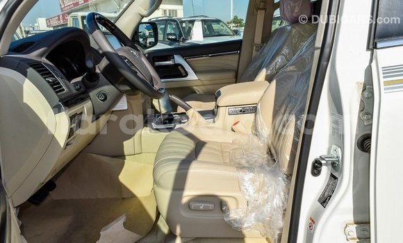 Buy Import Toyota Land Cruiser White Car in Import - Dubai in Diana Buy Import Toyota Land Cruiser White Car in Import - Dubai in Diana