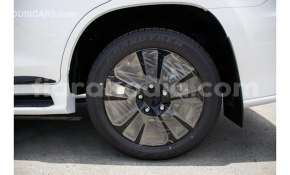 Acheter Import Voiture Lexus LX Blanc à Import - Dubai, Diana Acheter Import Voiture Lexus LX Blanc à Import - Dubai, Diana