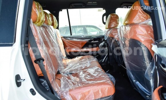 Hividy Lexus LX fotsy Car in Import - Dubai in Diana Hividy Lexus LX fotsy Car in Import - Dubai in Diana