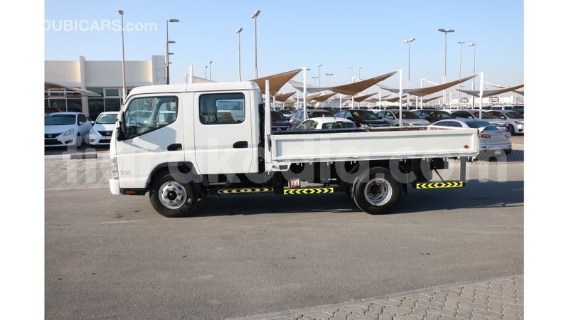 Big with watermark mitsubishi carisma diana import dubai 4773