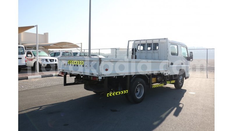 Big with watermark mitsubishi carisma diana import dubai 4773