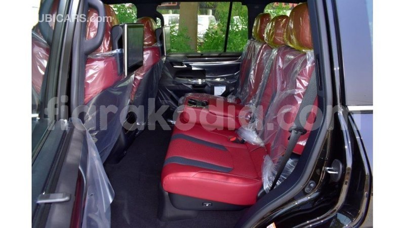 Big with watermark lexus lx diana import dubai 4774