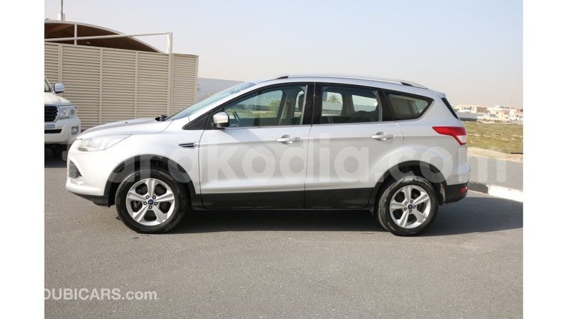 Big with watermark ford escape diana import dubai 4779