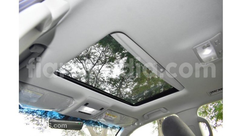 Big with watermark toyota land cruiser diana import dubai 4789