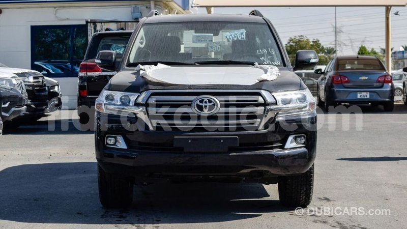 Big with watermark toyota land cruiser diana import dubai 4792