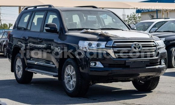Acheter Import Voiture Toyota Land Cruiser Noir à Import - Dubai, Diana Acheter Import Voiture Toyota Land Cruiser Noir à Import - Dubai, Diana
