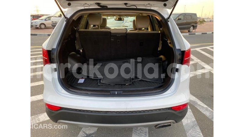 Big with watermark hyundai santa fe diana import dubai 4800