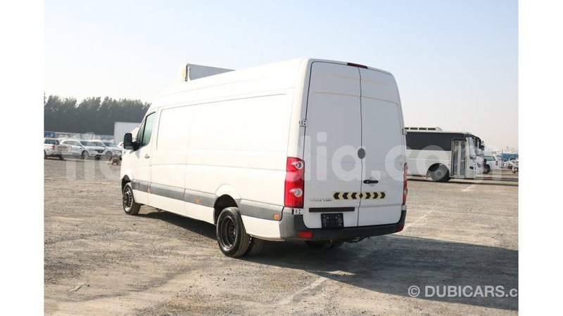 Big with watermark volkswagen truck diana import dubai 4802
