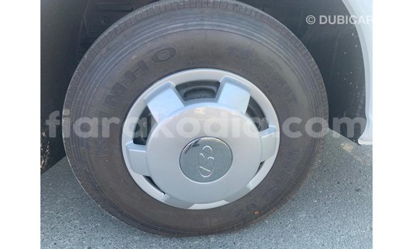 Hividy Hyundai Accent fotsy Car in Import - Dubai in Diana Hividy Hyundai Accent fotsy Car in Import - Dubai in Diana