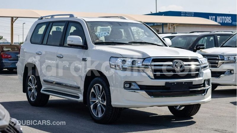 Big with watermark toyota land cruiser diana import dubai 4809