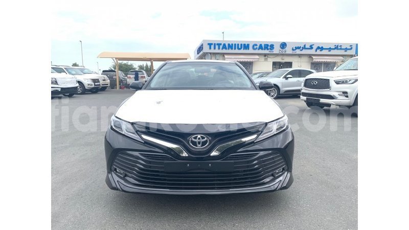 Big with watermark toyota camry diana import dubai 4815