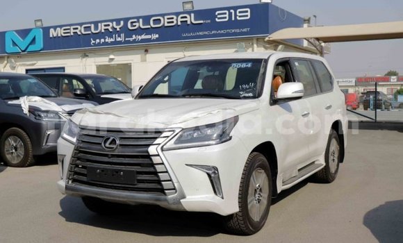 Acheter Import Voiture Lexus LX Blanc à Import - Dubai, Diana Acheter Import Voiture Lexus LX Blanc à Import - Dubai, Diana