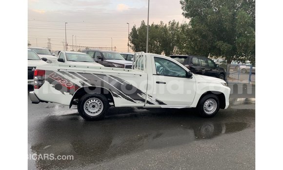 Hividy Mitsubishi L200 fotsy Car in Import - Dubai in Diana Hividy Mitsubishi L200 fotsy Car in Import - Dubai in Diana