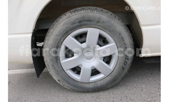 Buy Import Toyota Hiace White Car in Import - Dubai in Diana Buy Import Toyota Hiace White Car in Import - Dubai in Diana