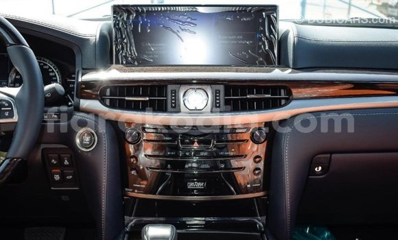 Acheter Import Voiture Lexus LX Blanc à Import - Dubai, Diana Acheter Import Voiture Lexus LX Blanc à Import - Dubai, Diana