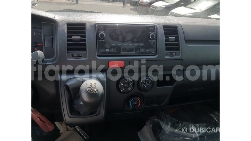 Big with watermark toyota da diana import dubai 4836