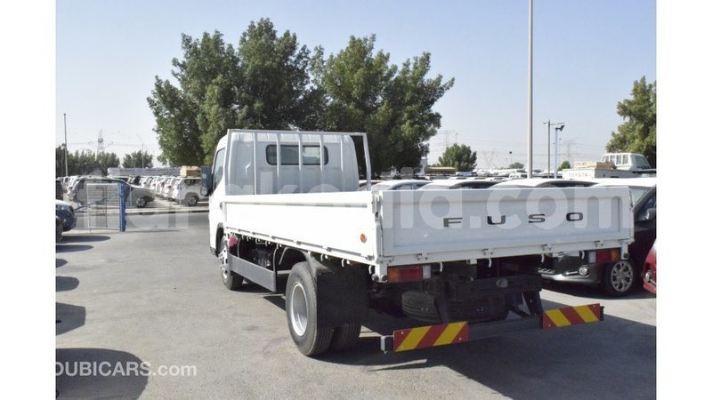 Big with watermark mitsubishi carisma diana import dubai 4840