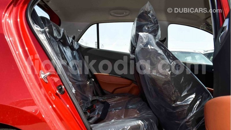 Big with watermark hyundai i10 diana import dubai 4843