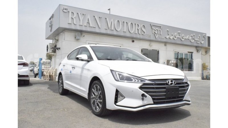 Big with watermark hyundai elantra diana import dubai 4844