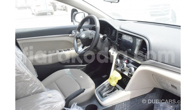 Big with watermark hyundai elantra diana import dubai 4844