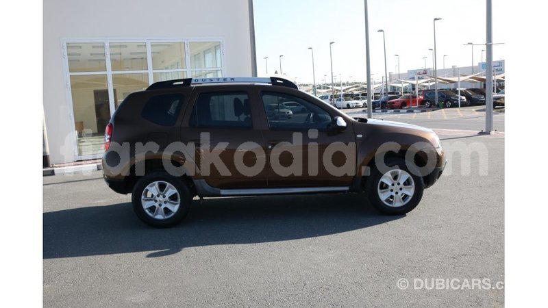 Big with watermark renault duster diana import dubai 4845