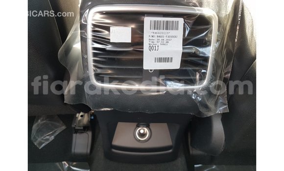 Hividy Kia Sportage fotsy Car in Import - Dubai in Diana Hividy Kia Sportage fotsy Car in Import - Dubai in Diana