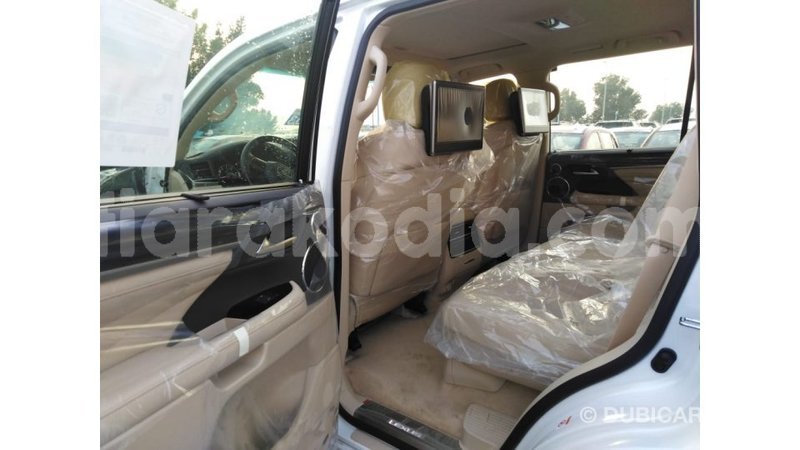 Big with watermark lexus lx diana import dubai 4847