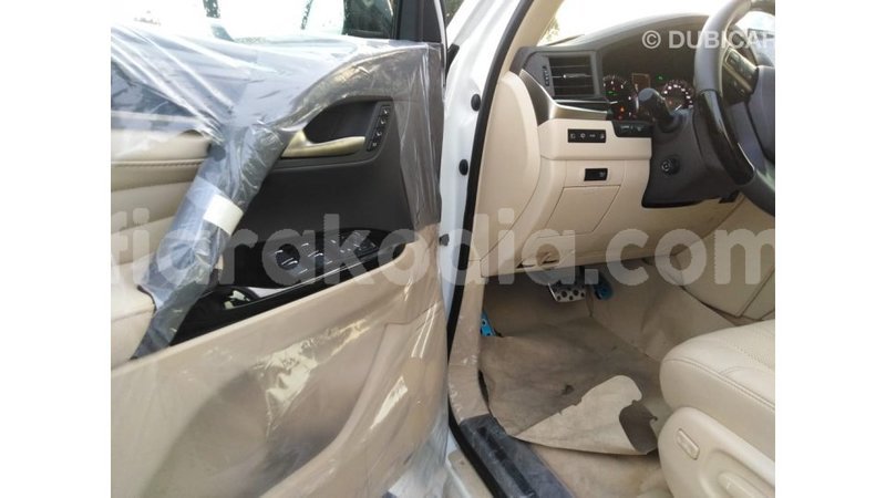 Big with watermark lexus lx diana import dubai 4847