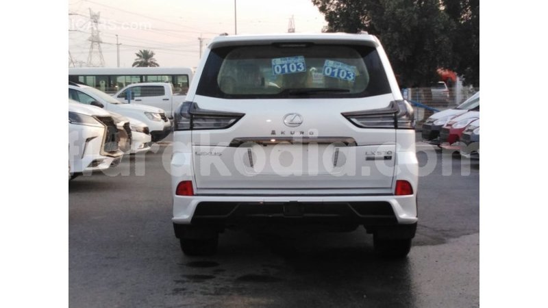 Big with watermark lexus lx diana import dubai 4847