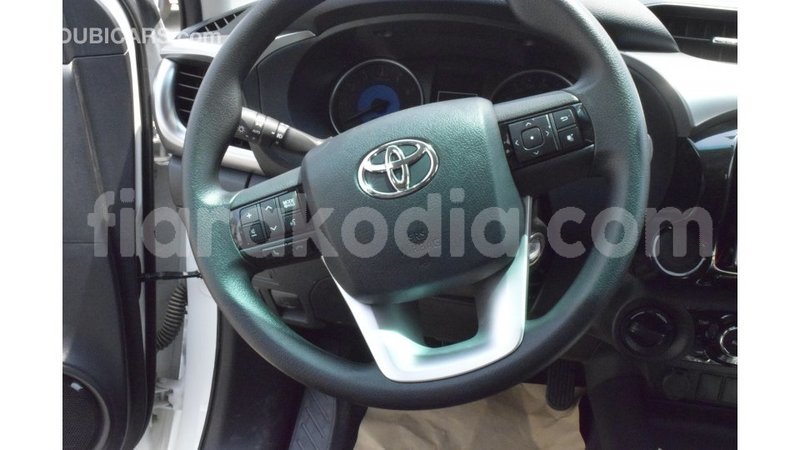 Big with watermark toyota hilux diana import dubai 4858