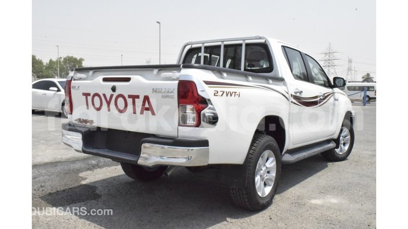 Big with watermark toyota hilux diana import dubai 4858