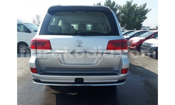 Hividy Toyota Land Cruiser Hafa Car in Import - Dubai in Diana Hividy Toyota Land Cruiser Hafa Car in Import - Dubai in Diana