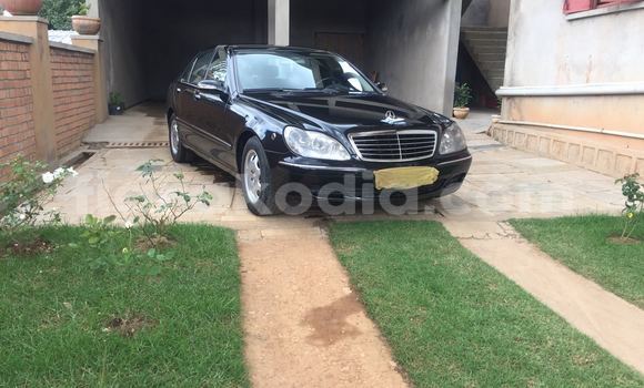 Buy Used Mercedes‒Benz S–Class Black Car in Antananarivo in Analamanga