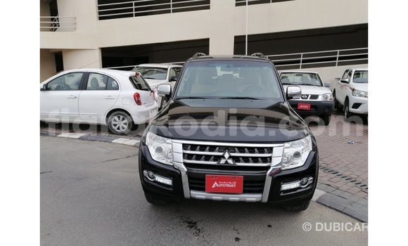 Acheter Import Voiture Mitsubishi Pajero Noir à Import - Dubai, Diana Acheter Import Voiture Mitsubishi Pajero Noir à Import - Dubai, Diana