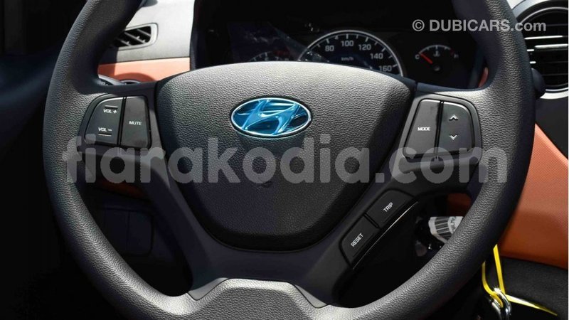 Big with watermark hyundai i10 diana import dubai 4882