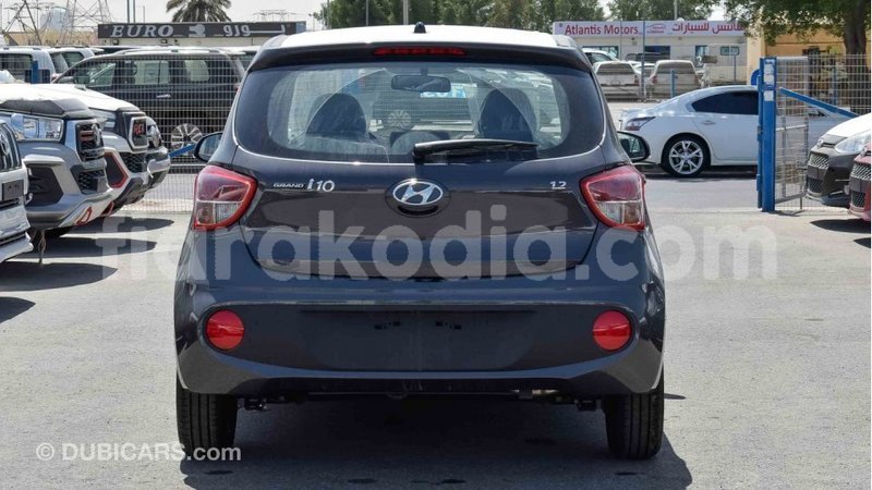 Big with watermark hyundai i10 diana import dubai 4882