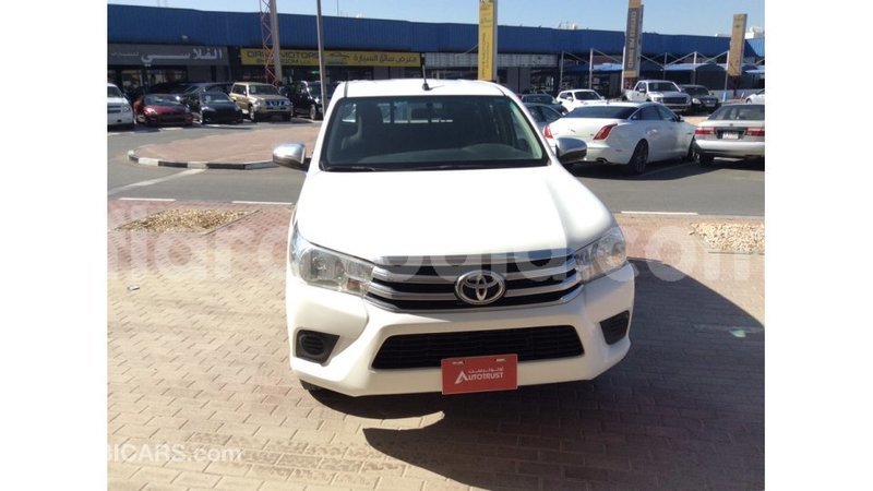 Big with watermark toyota hilux diana import dubai 4887