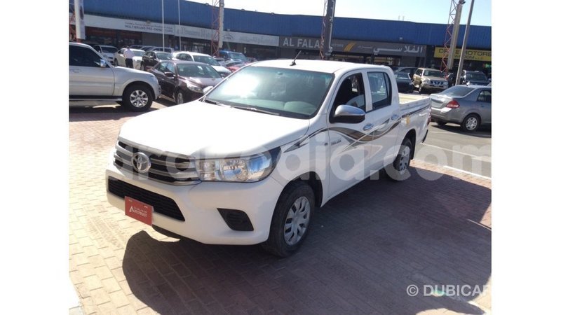 Big with watermark toyota hilux diana import dubai 4887