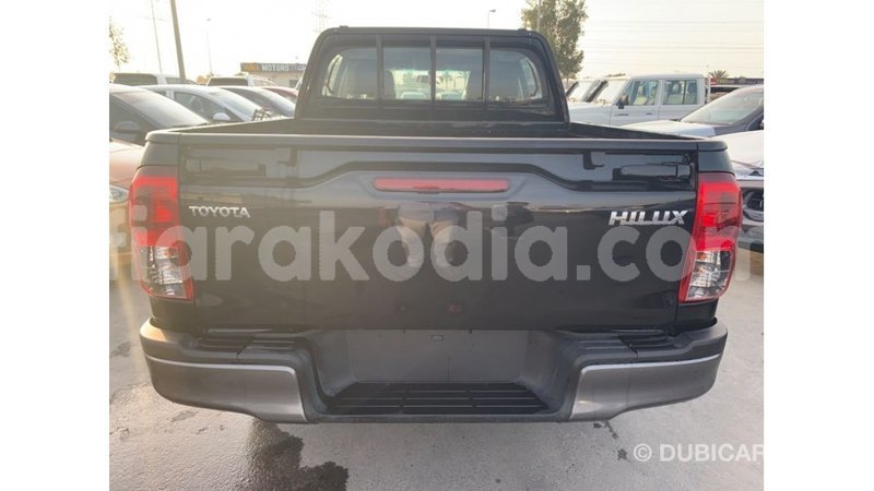 Big with watermark toyota hilux diana import dubai 4890