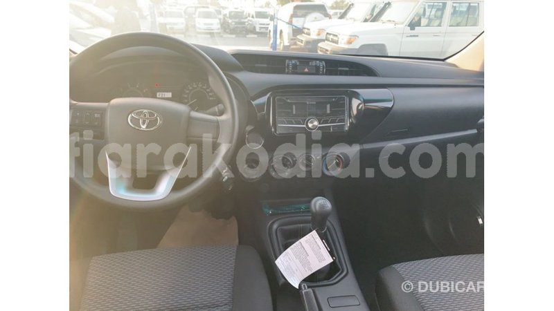 Big with watermark toyota hilux diana import dubai 4890