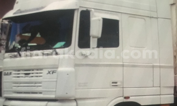 Buy Used DAF 66 White Car in Antananarivo in Analamanga