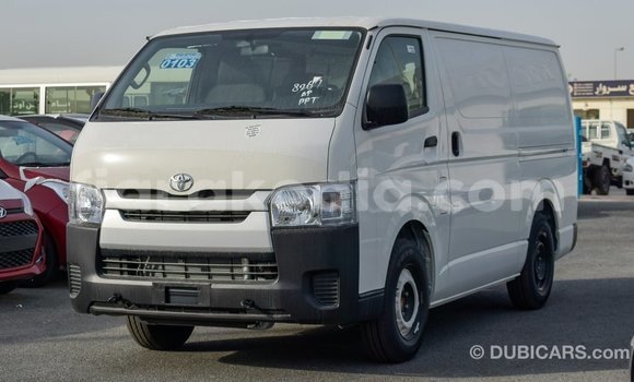 Hividy Toyota Hiace fotsy Car in Import - Dubai in Diana Hividy Toyota Hiace fotsy Car in Import - Dubai in Diana