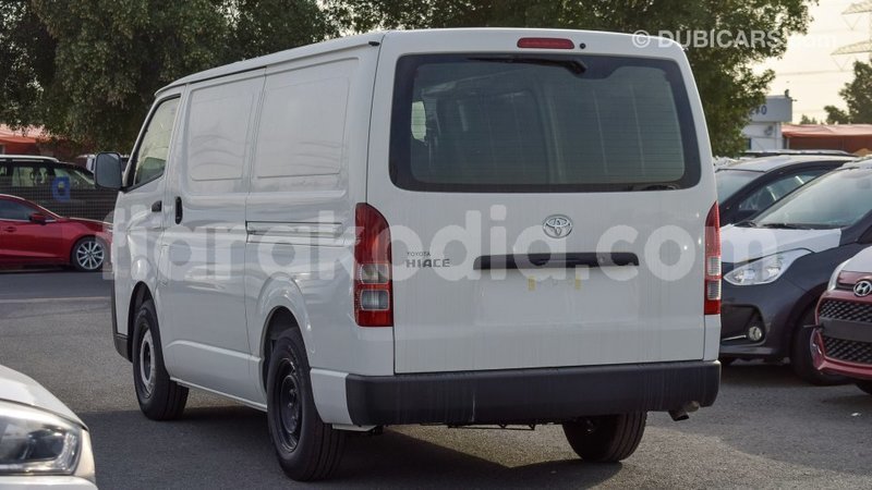 Big with watermark toyota hiace diana import dubai 4893