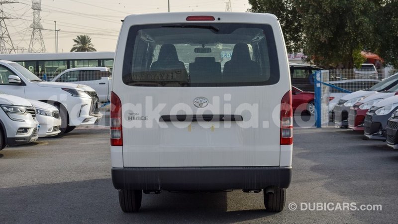 Big with watermark toyota hiace diana import dubai 4893