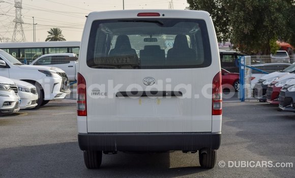 Hividy Toyota Hiace fotsy Car in Import - Dubai in Diana Hividy Toyota Hiace fotsy Car in Import - Dubai in Diana