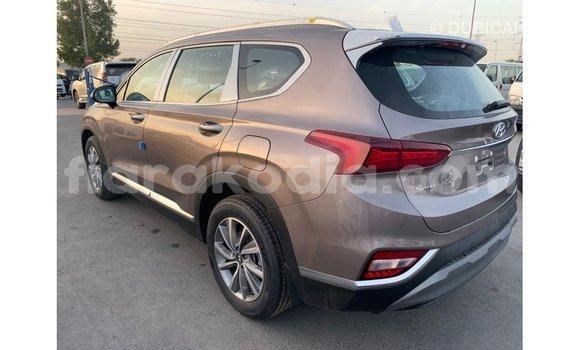 Hividy Hyundai Santa Fe Brown Car in Import - Dubai in Diana Hividy Hyundai Santa Fe Brown Car in Import - Dubai in Diana